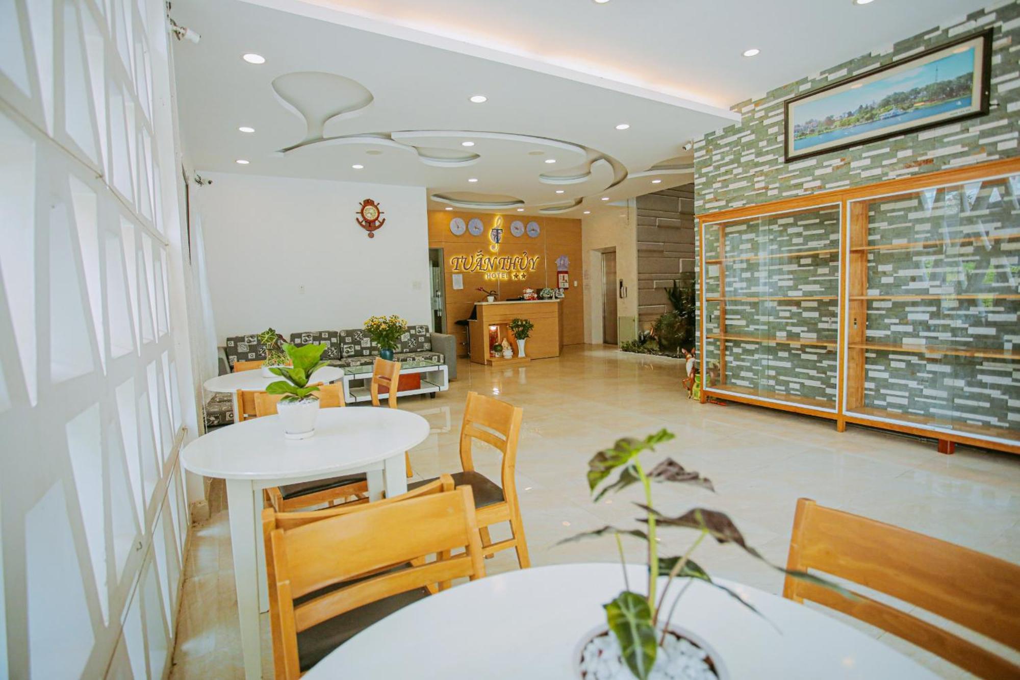 Tuan Thuy Hotel Da Lat Zewnętrze zdjęcie